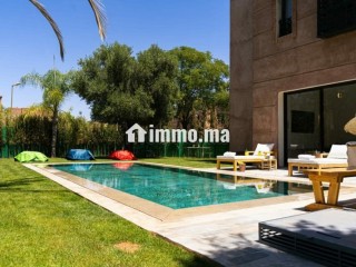 Villa de luxe à louer à Route de Fez. Superficie 400 m². Bien meublé - Villa à louer - Marrakech