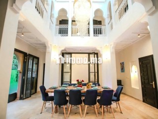 Villa de luxe à louer à Route de Fez. Superficie 400 m². Bien meublé - Villa à louer - Marrakech