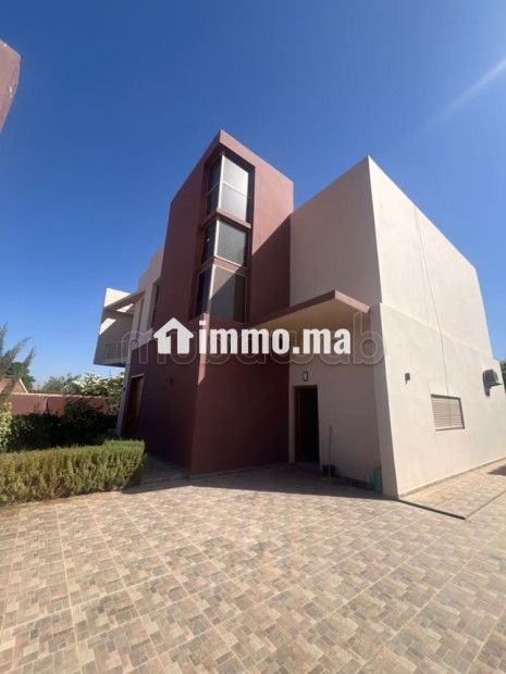 Somptueuse villa à vendre à Route de l'Ourika. 3 chambres. Piscine, climatisation - Vente Immobilier - Marrakech - photo 4