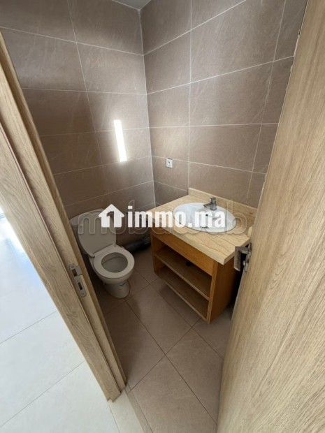 Location de bureaux à Maârif. Surface de 74 m². Porte blindée, sécurité - Location Immobilier - Casablanca - photo 6