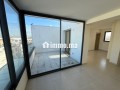 Location de bureaux à Maârif. Surface de 74 m². Porte blindée, sécurité - miniature 2