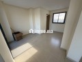 Location de bureaux à Maârif. Surface de 74 m². Porte blindée, sécurité - miniature 3