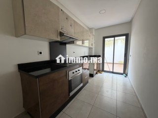 Superbe appartement à louer à Val Fleury. Surface totale 140 m². Garage et terrasse - Appartement à louer - Casablanca