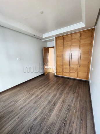 appart-luxe-142m2-q-racine-bd-abdelatif-benkadour-big-5