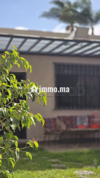 Appartement en vente à Tamesna. 3 chambres. Salon traditionnel et porte blindée - Vente Immobilier - Autre - photo 1