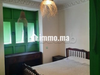 Appartement en vente à Tamesna. 3 chambres. Salon traditionnel et porte blindée - Appartement à vendre - Autre