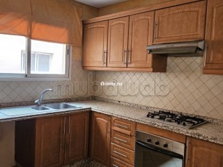 appartement-102-m2-a-vendre-a-renover-a-marrakech