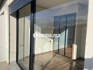 Bel appartement en location à Palmier. Superficie 50 m². Avec ascenseur - Appartement à louer - Casablanca