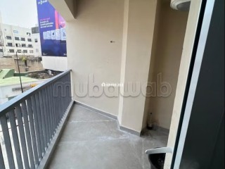 Location apprt vide totalement rénover a sokrat - Appartement à louer - Casablanca