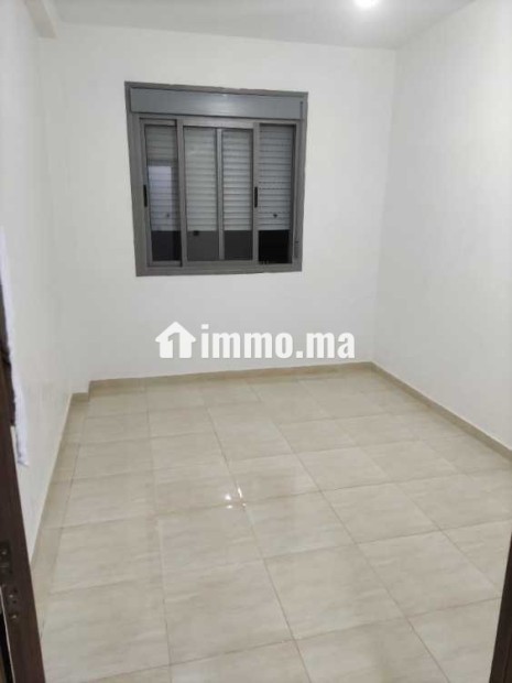 Appartement à louer (sémi meublé ) - Location Immobilier - Casablanca - photo 4