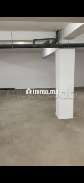 A louer garage pour stocka 200m2 maarif extension - Location Immobilier - Casablanca - photo 2