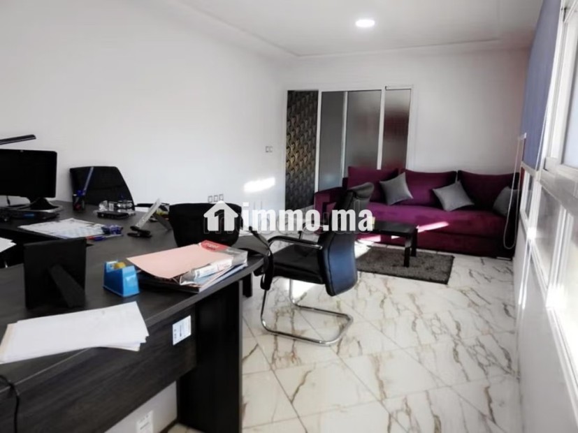 Bureau à louer – à côté de la gare TGV - Location Immobilier - Tanger - photo 1