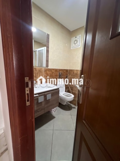 Bureau à louer – à côté de la gare TGV - Location Immobilier - Tanger - photo 8