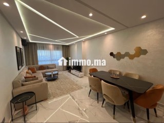 Exceptionnel Appartement de Luxe – Vue Mer – Résidence Haut Standing avec Piscine - Appartement à louer - Tanger