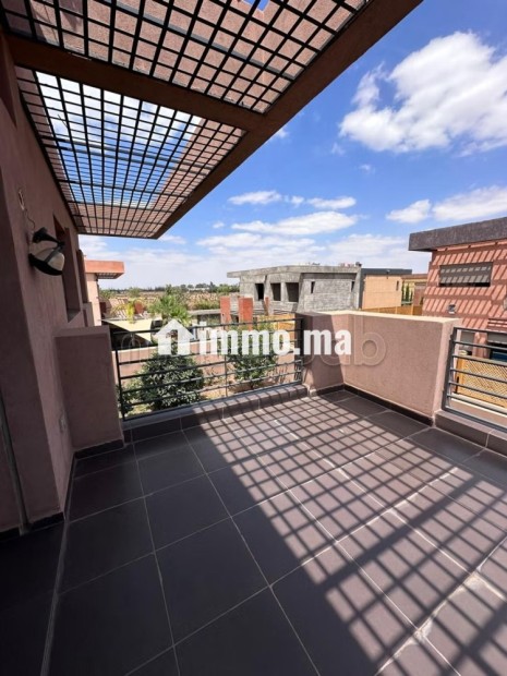 Villa de luxe à vendre à Route de l'Ourika. 5 grandes pièces. Porte blindée et parabole - Vente Immobilier - Marrakech - photo 1