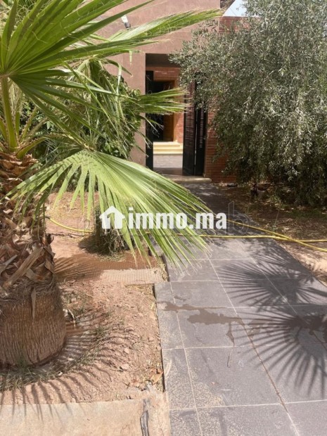 Villa de luxe à vendre à Route de l'Ourika. 5 grandes pièces. Porte blindée et parabole - Vente Immobilier - Marrakech - photo 5
