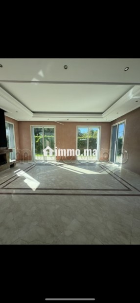 Villa à vendre à deux pas de l’École Belge – Excellente exposition - Vente Immobilier - Dar Bouazza - photo 3