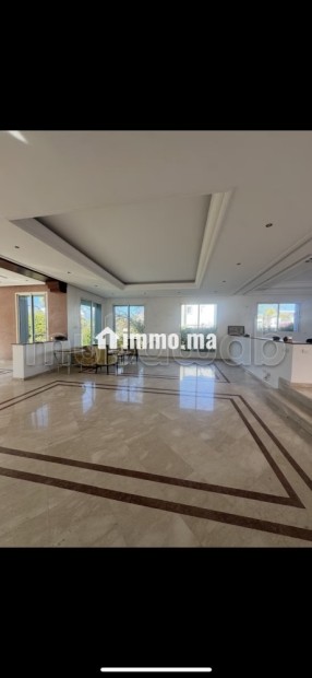 Villa à vendre à deux pas de l’École Belge – Excellente exposition - Vente Immobilier - Dar Bouazza - photo 4