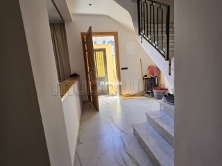Petite Villa Haut Standing à Route Ourika - Maison à vendre - Marrakech