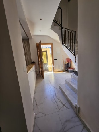 petite-villa-haut-standing-a-route-ourika-big-8
