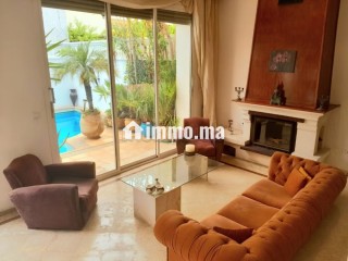 Location villa de haut standing à Ain Diab. 8 pièces - Villa à louer - Casablanca
