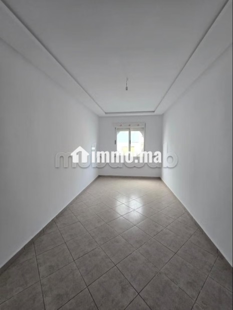 Superbe appartement à vendre à Martil. Surface de 60 m². Terrasse et jardin - Vente Immobilier - Martil - photo 2