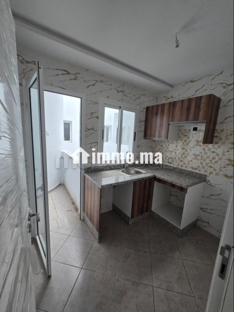 Superbe appartement à vendre à Martil. Surface de 60 m². Terrasse et jardin - Vente Immobilier - Martil - photo 3