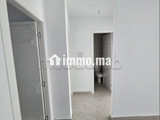 Superbe appartement à vendre à Martil. Surface de 60 m². Terrasse et jardin - Appartement à vendre - Martil