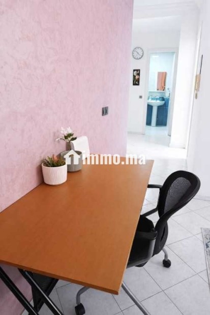 Bel appartement meublé lumineux à louer - Location Immobilier - Rabat - photo 3