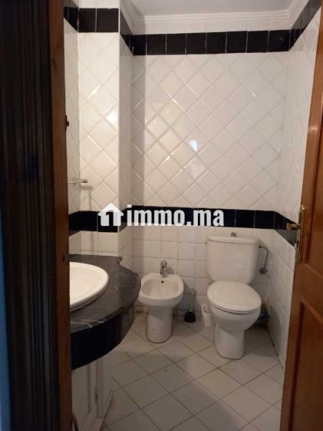 Bureau sur Rond-Point d'Europe - Location Immobilier - Casablanca - photo 8