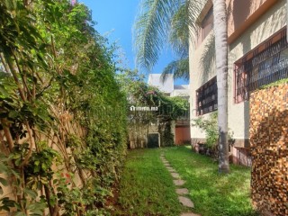 Villa avec piscine à louer à Cil - Villa à louer - Casablanca