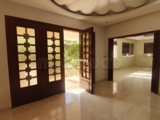 Villa avec piscine à louer à Cil - Villa à louer - Casablanca