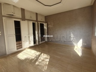 Villa avec piscine à louer à Cil - Villa à louer - Casablanca