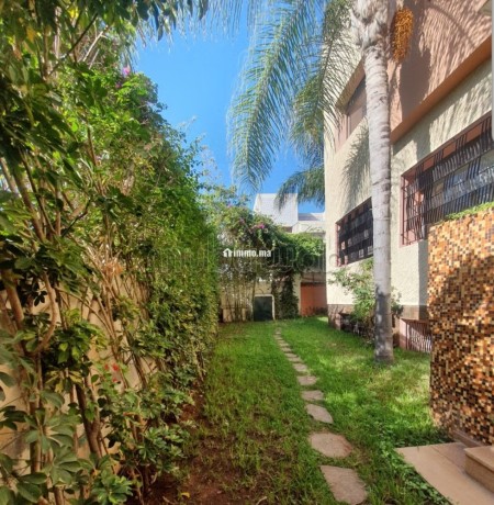 villa-avec-piscine-a-louer-a-cil-big-15