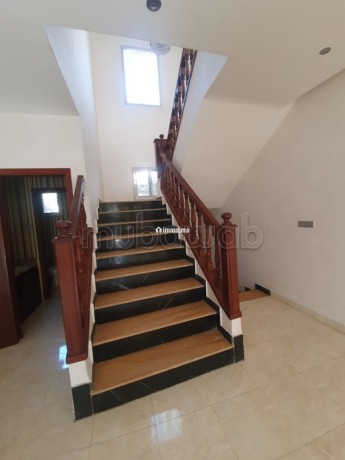 villa-avec-piscine-a-louer-a-cil-big-17