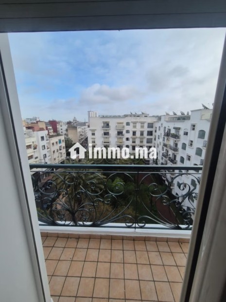 Appartement moderne et bien équipé à louer - Location Immobilier - Bouskoura - photo 8