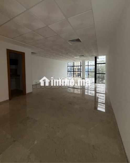 Plateau Bureau à louer À 2 min de la Gare TGV - Location Immobilier - Tanger - photo 1