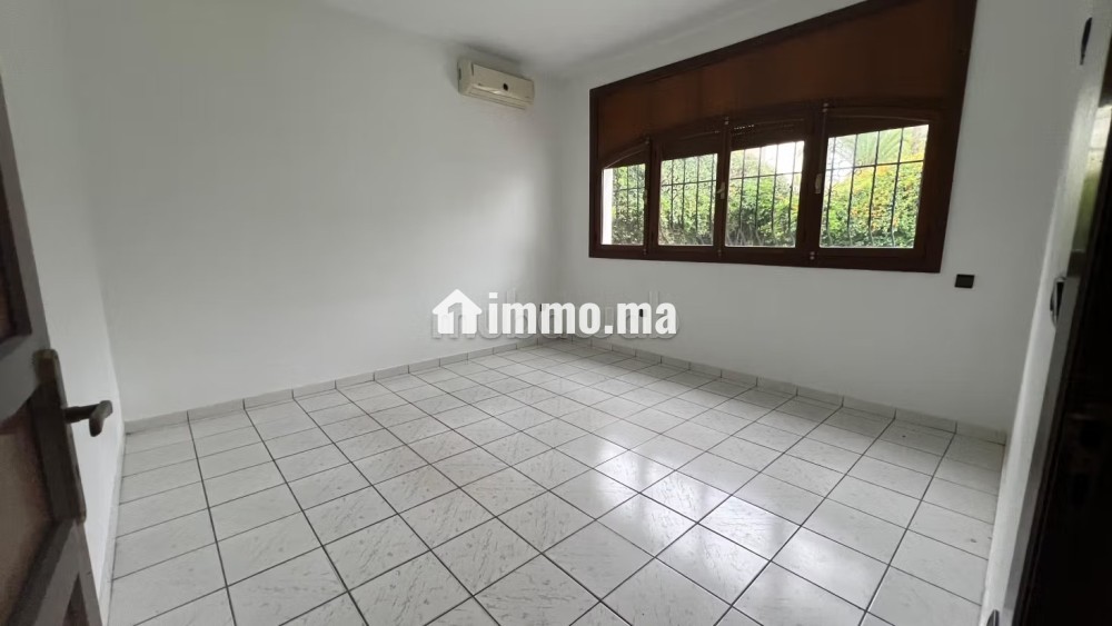 Superbe villa à louer à Riyad. 4 chambres agréables - Location Immobilier - Rabat - photo 5