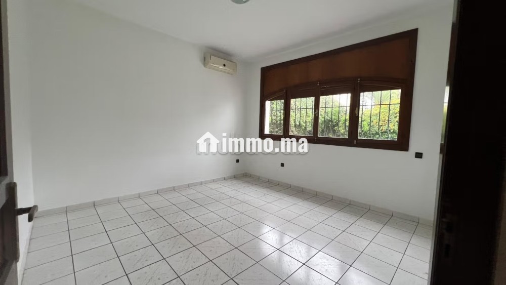 Superbe villa à louer à Riyad. 4 chambres agréables - Location Immobilier - Rabat - photo 6