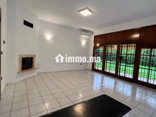 Superbe villa à louer à Riyad. 4 chambres agréables - Villa à louer - Rabat