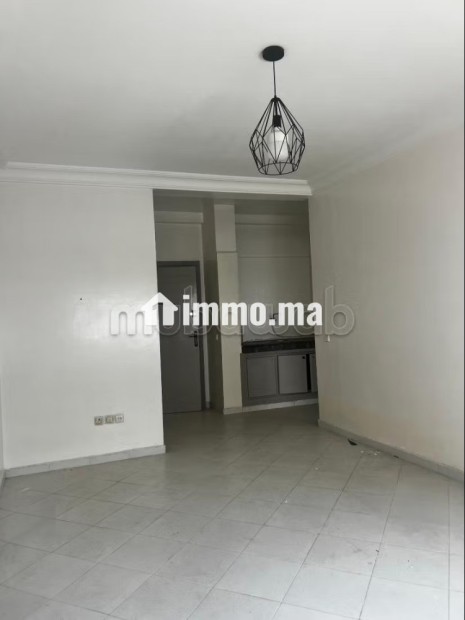 Apparemment chs salon vide à louer à agdal vers avenue oqba - Location Immobilier - Rabat - photo 7