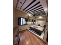 Immeuble avec boutique - miniature 3