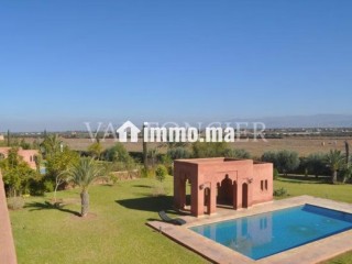Vente sublime villa sur 4500m2 Route de l'Ourika, Marrakech - Villa à vendre - Marrakech
