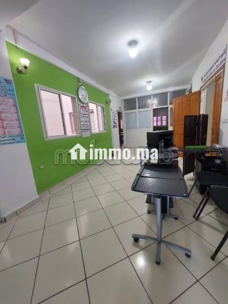 Vente de fonds de commerce à khénifra au boulevard zertouni, 2ème étage, 6 salles, grand hall, 3 sanitaires - Vente Immobilier - Khenifra - photo 1