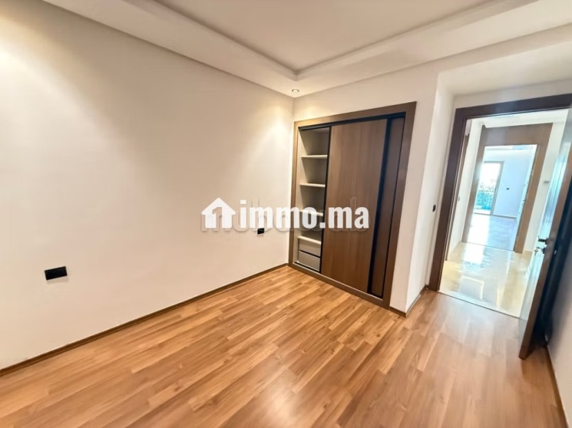 Location d’un superbe appartement sur el menzeh - Location Immobilier - Autre - photo 5
