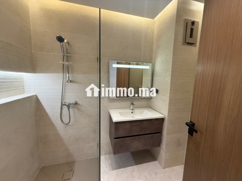 Location d’un superbe appartement sur el menzeh - Location Immobilier - Autre - photo 7