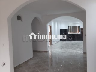 Maison en cours de rénovation avec Terrain - Maison à vendre - Autre