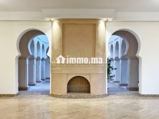 Vente sublime villa Finie sur 4600m2 Route de l'Ourika, Marrakech - Villa à vendre - Marrakech