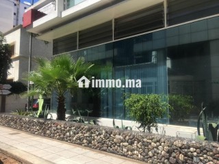 École à louer à Rachidi, Gauthier.
Surface de 932 m² - Appartement à louer - Casablanca