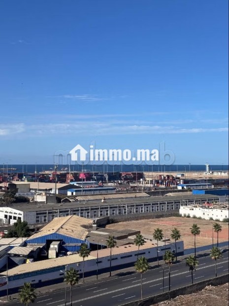 Location saisonnière à Roches Noires. Surface totale 84 m². Service de concierge et climatisation - Vente Immobilier - Casablanca - photo 2